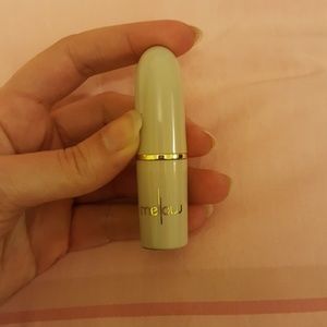 mellow lipstick